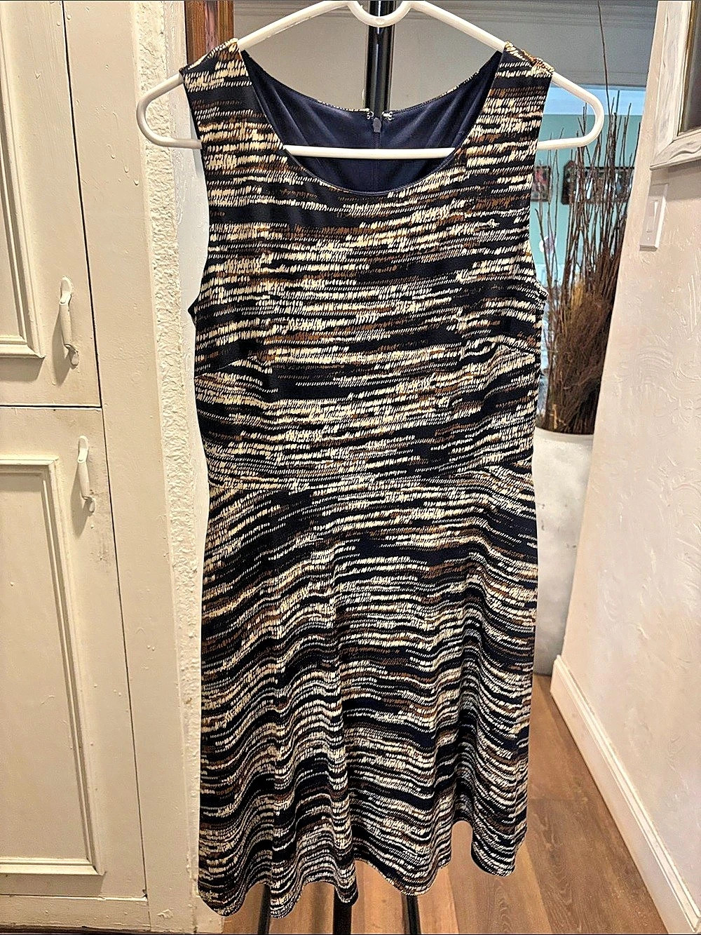 Calvin Klein Abstract Print Midi Dress